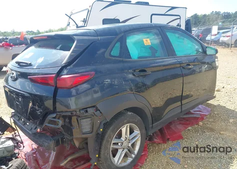2021 Hyundai Kona Se from USA, damaged, VIN KM8K12AA3MU637032